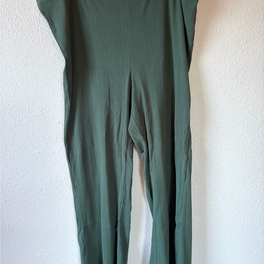 Aerie Green pants